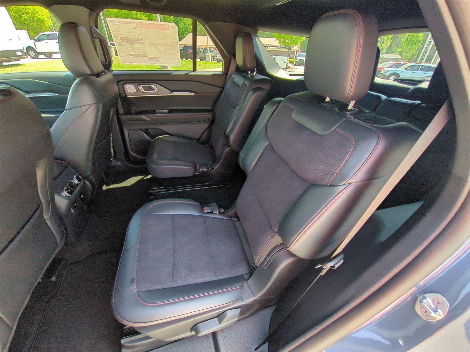 New 2026 Vapor Blue Metallic Ford ST image 33