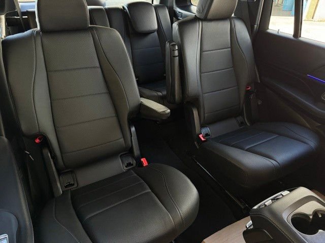 Certified Used 2025 Black Mercedes-Benz GLS 450 image 17