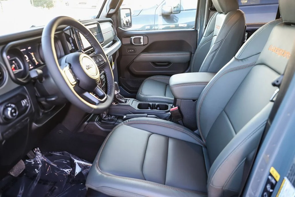 New 2026 Gray Jeep Mojave X image 18