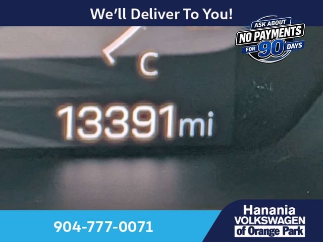 Used 2025 Blue GMC Elevation image 34
