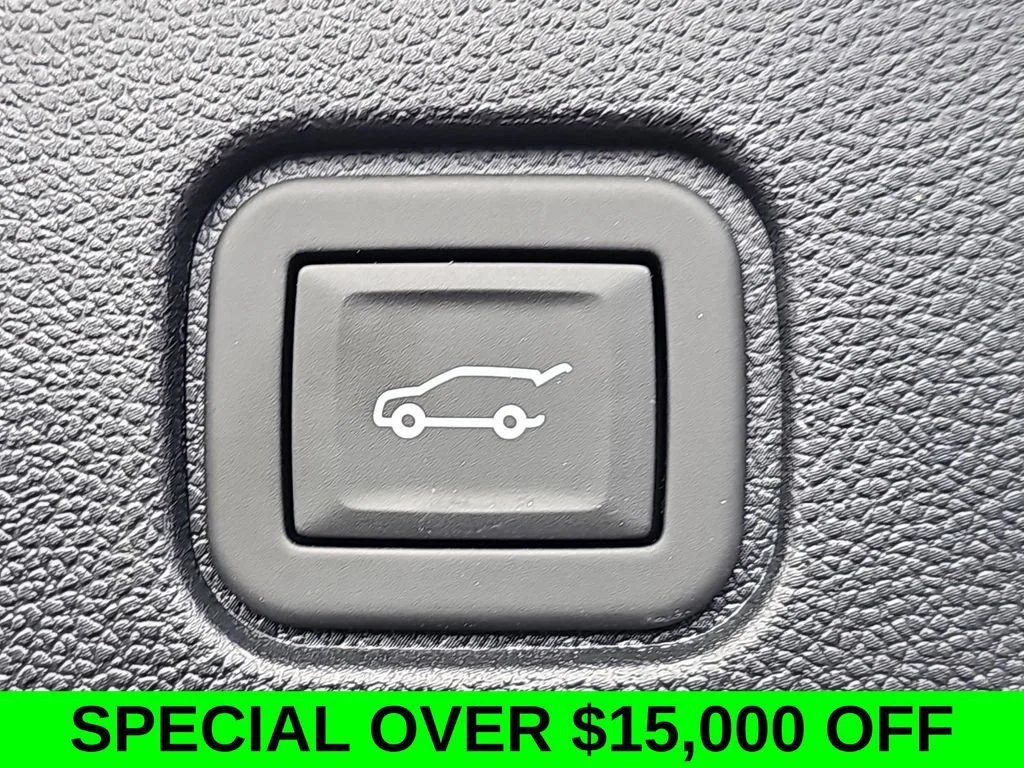2024 Chevrolet Blazer EV LT - Photo 13