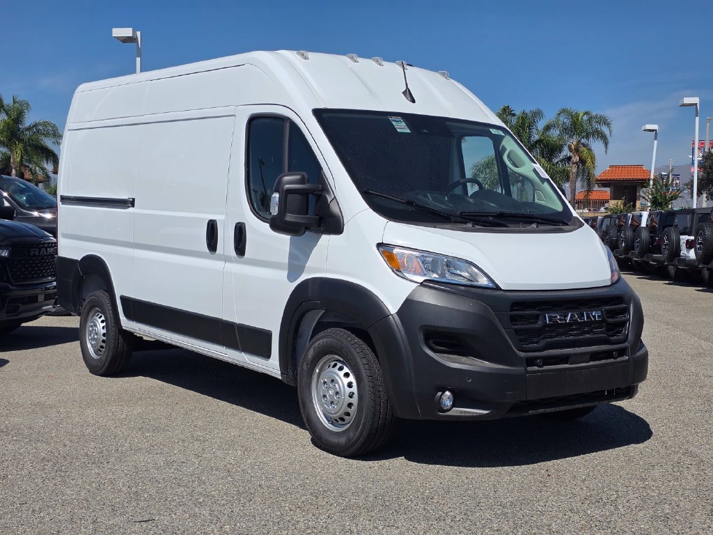 2026 RAM ProMaster Cargo Van Tradesman