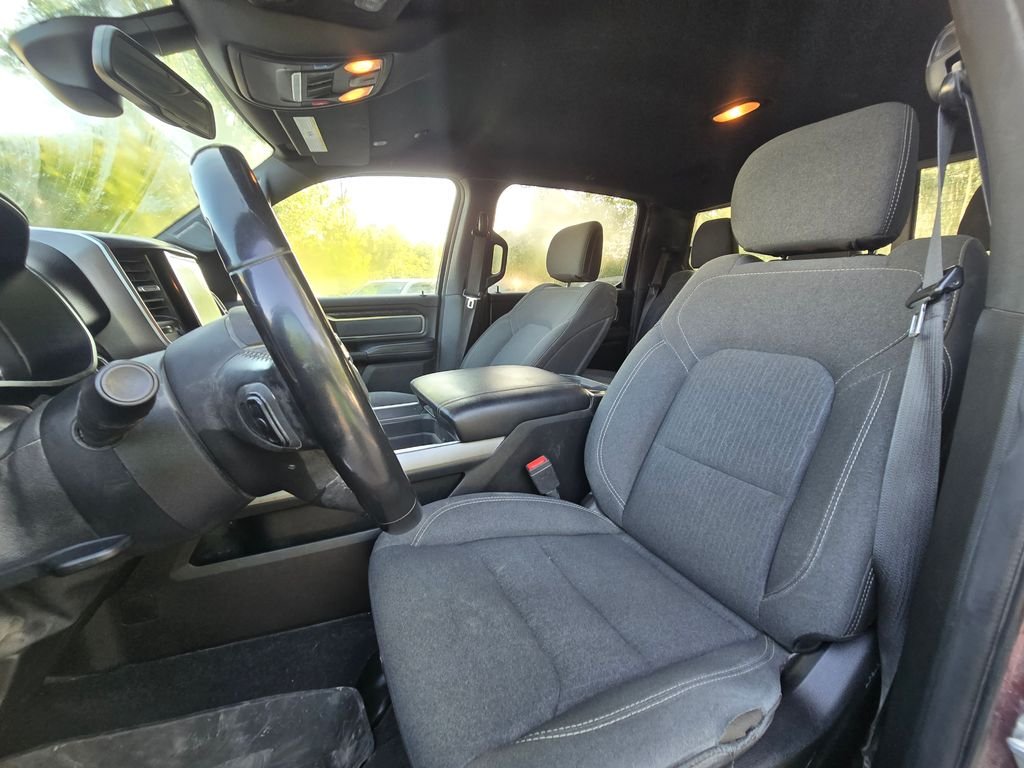 Used 2019 Red Ram Big Horn/Lone Star image 16