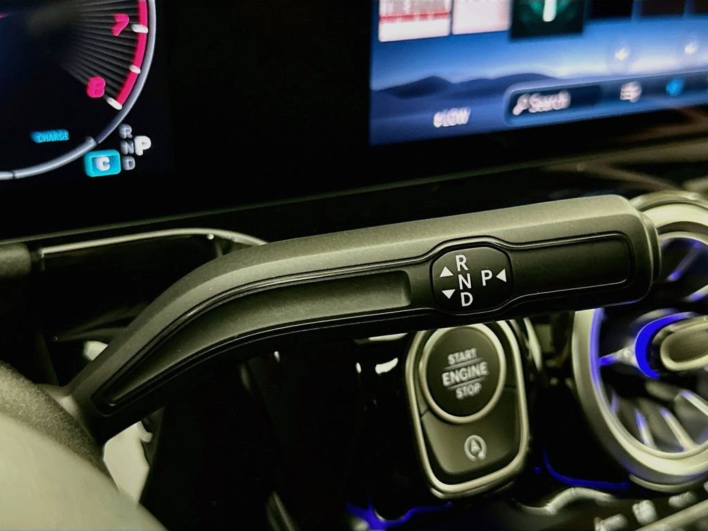 New 2026 Polar White Mercedes-Benz GLA 250 image 17