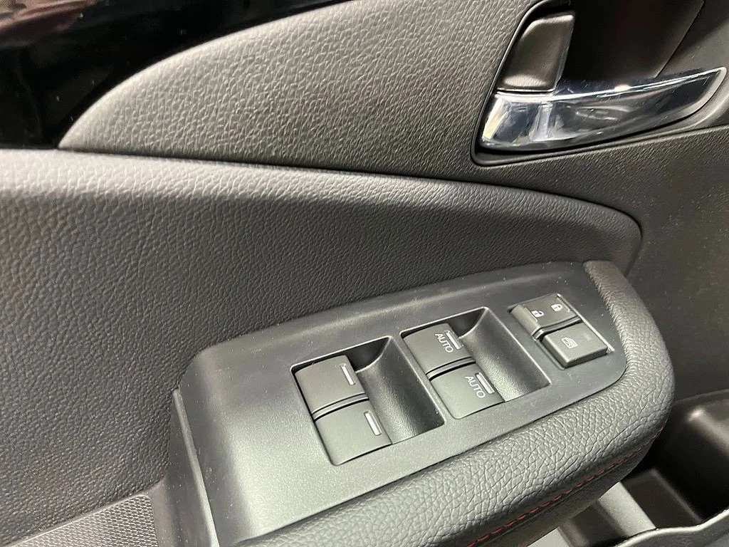 New 2026 Sonic Gray Pearl Honda Black Edition image 15