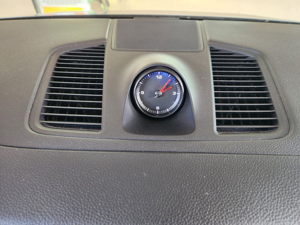 Used 2019 Quartzite Metallic Porsche Base image 17