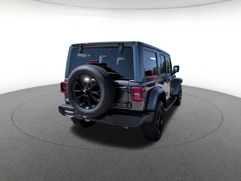 Used 2025 Gray Jeep Sahara 4xe image 8