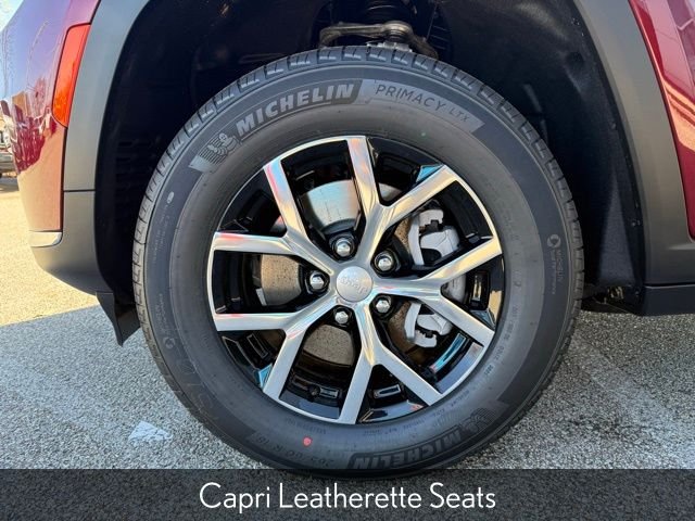 New 2025 Velvet Red Pearl-Coat Exterior Paint Jeep Limited image 10
