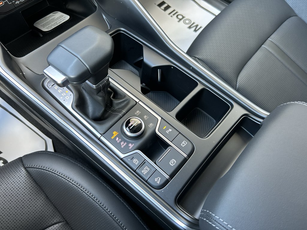 New 2026 Glacial White Pearl Kia EX image 23