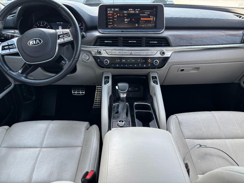 Used 2021 Gravity Grey Kia SX AWD image 11