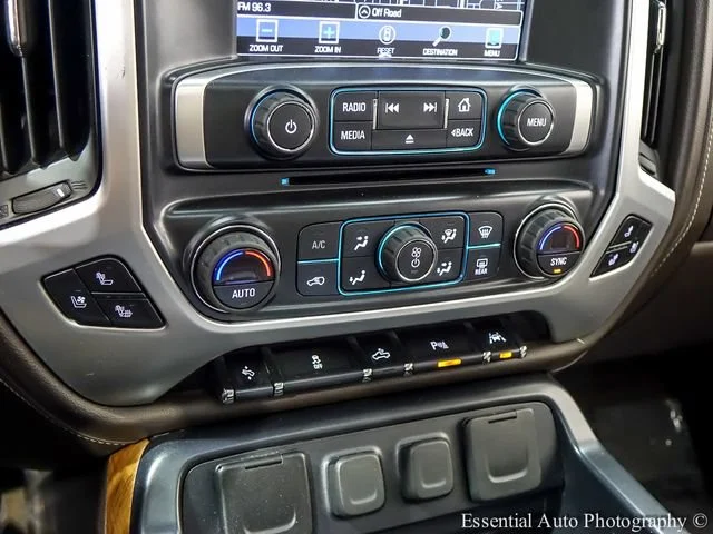 Certified Used 2018 STONE BLUE METALLIC GMC SLT image 19