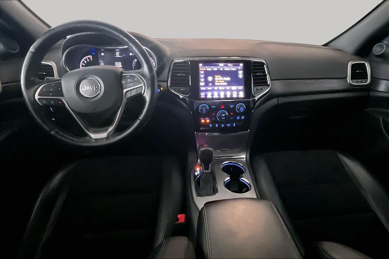 Used 2020 Sting-Gray Clearcoat Jeep Altitude image 14