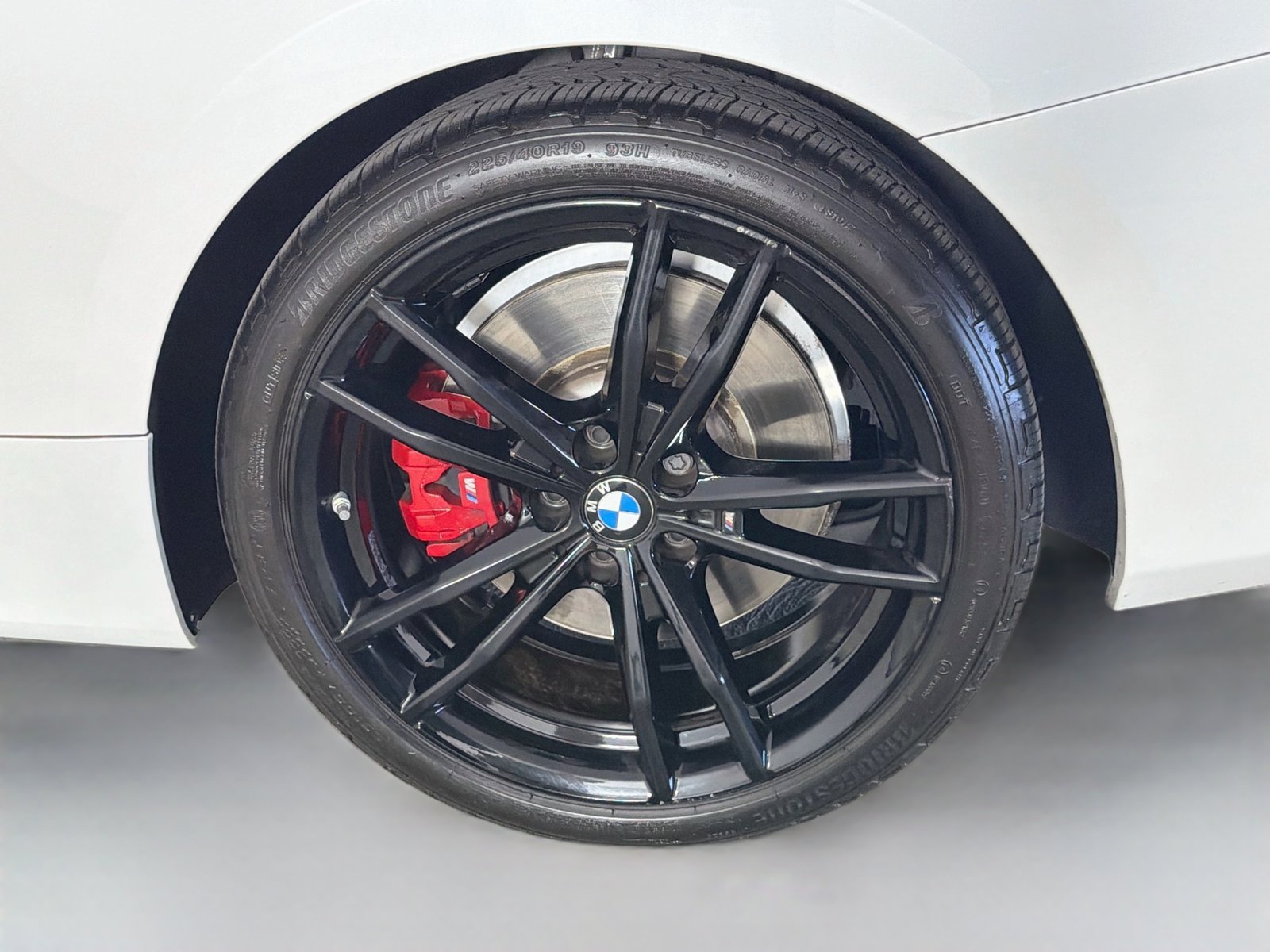Certified Used 2023 Mineral White Metallic BMW M440i image 32
