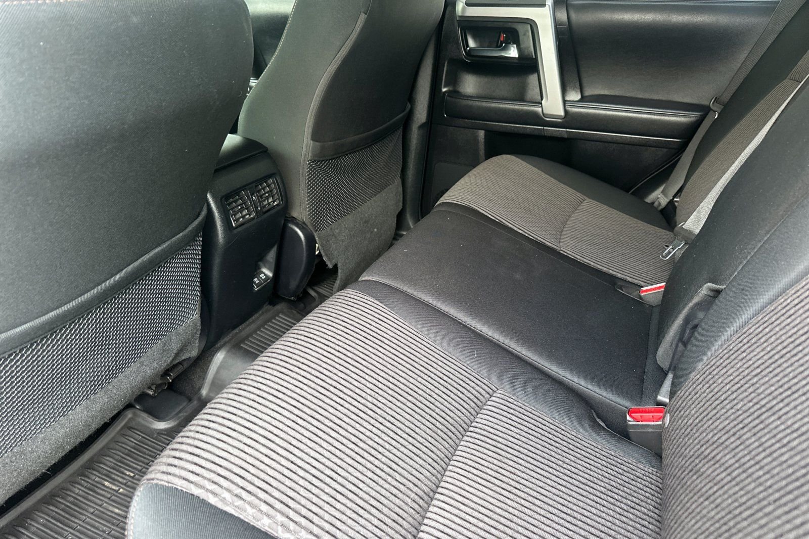 Used 2022  Toyota Trail image 12