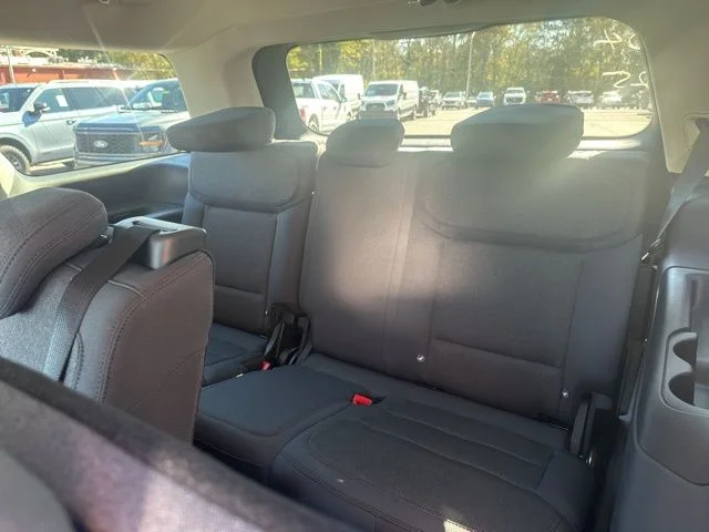 New 2025 Star White Metallic Tri-Coat Ford Active image 29