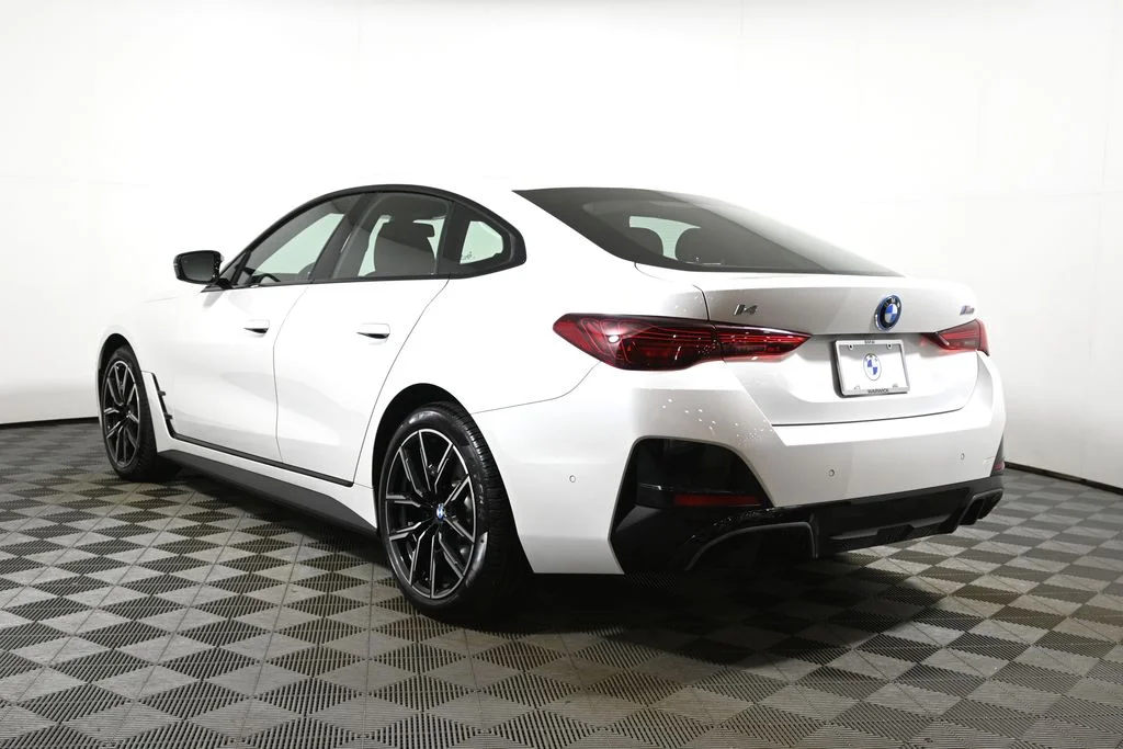 Certified Used 2025 White BMW M50 image 5