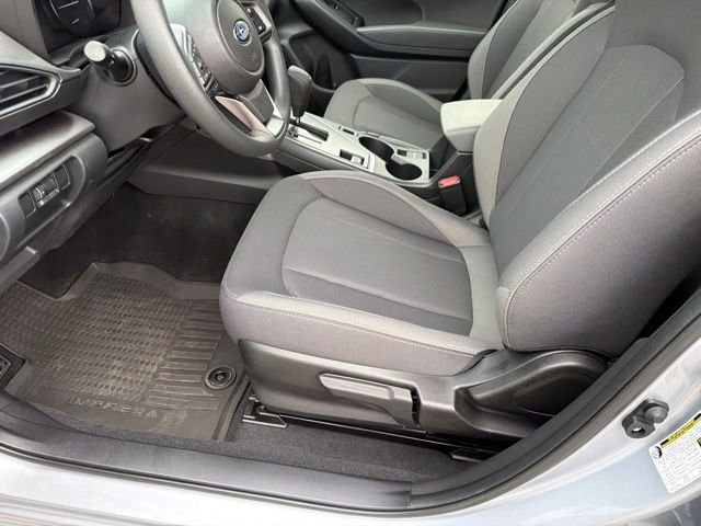 Used 2025 Silver Subaru Base image 21