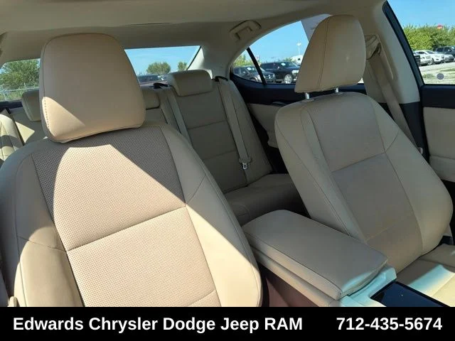 Used 2016 Beige Lexus 350 image 29
