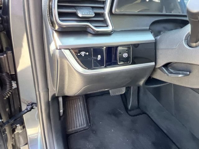 Used 2023 Gravity Gray Kia EX image 25