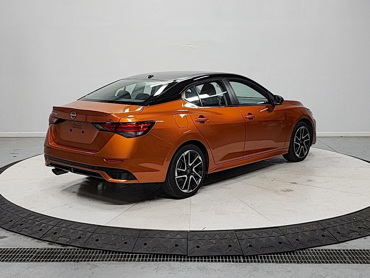 Used 2025 Orange Nissan SR image 8