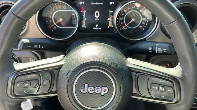 Used 2023 White Jeep Willys image 11