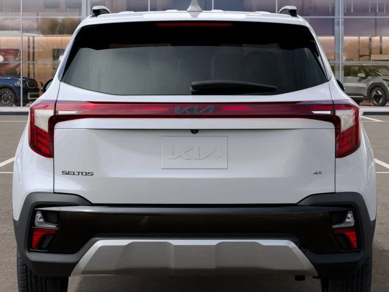 2025 Kia Seltos S - Photo 13