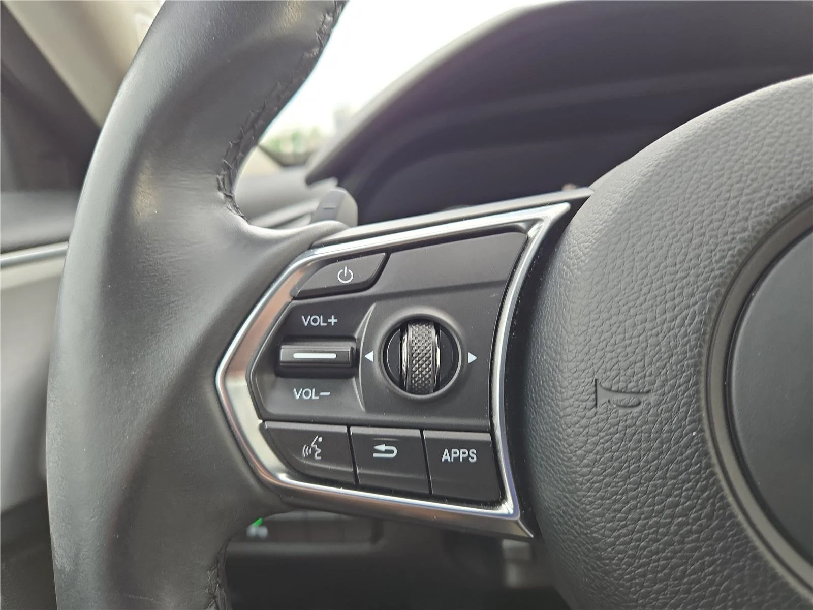 Certified Used 2023 Lunar Silver Metallic Acura TECH image 15