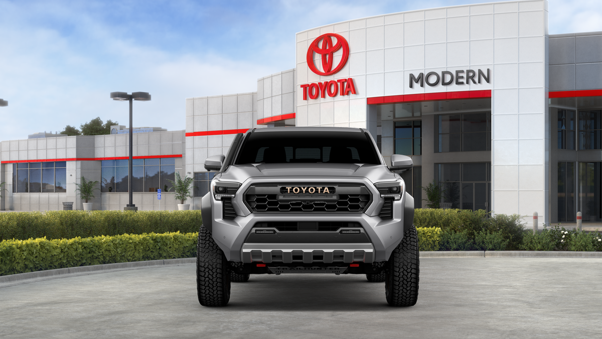 New 2025 Celestial Silver M Toyota Trailhunter image 101