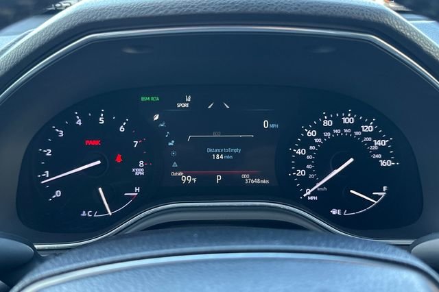 Used 2019 Silver Toyota XLE image 23