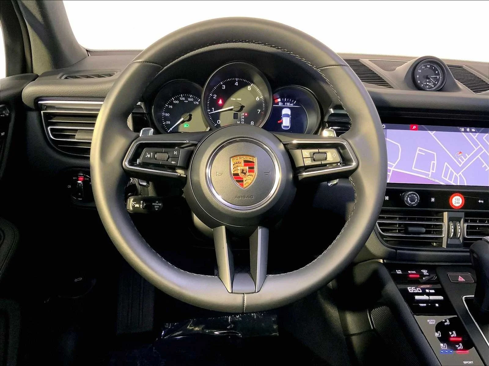 2026 Porsche Macan Base - Photo 15
