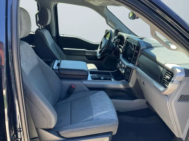 Used 2023 Blue Metallic Ford XLT image 15
