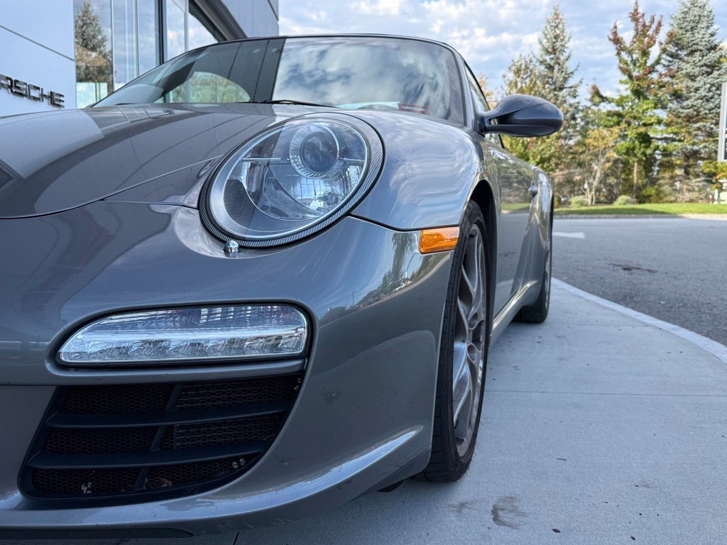Used 2011 Gray Porsche Carrera image 6