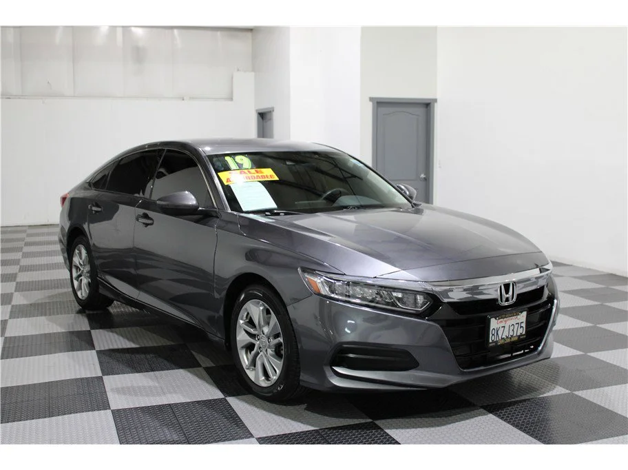 Used 2019 Dark Gray Honda LX 1.5T image 3
