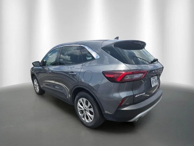 Used 2024 Gray Metallic Ford Active image 2