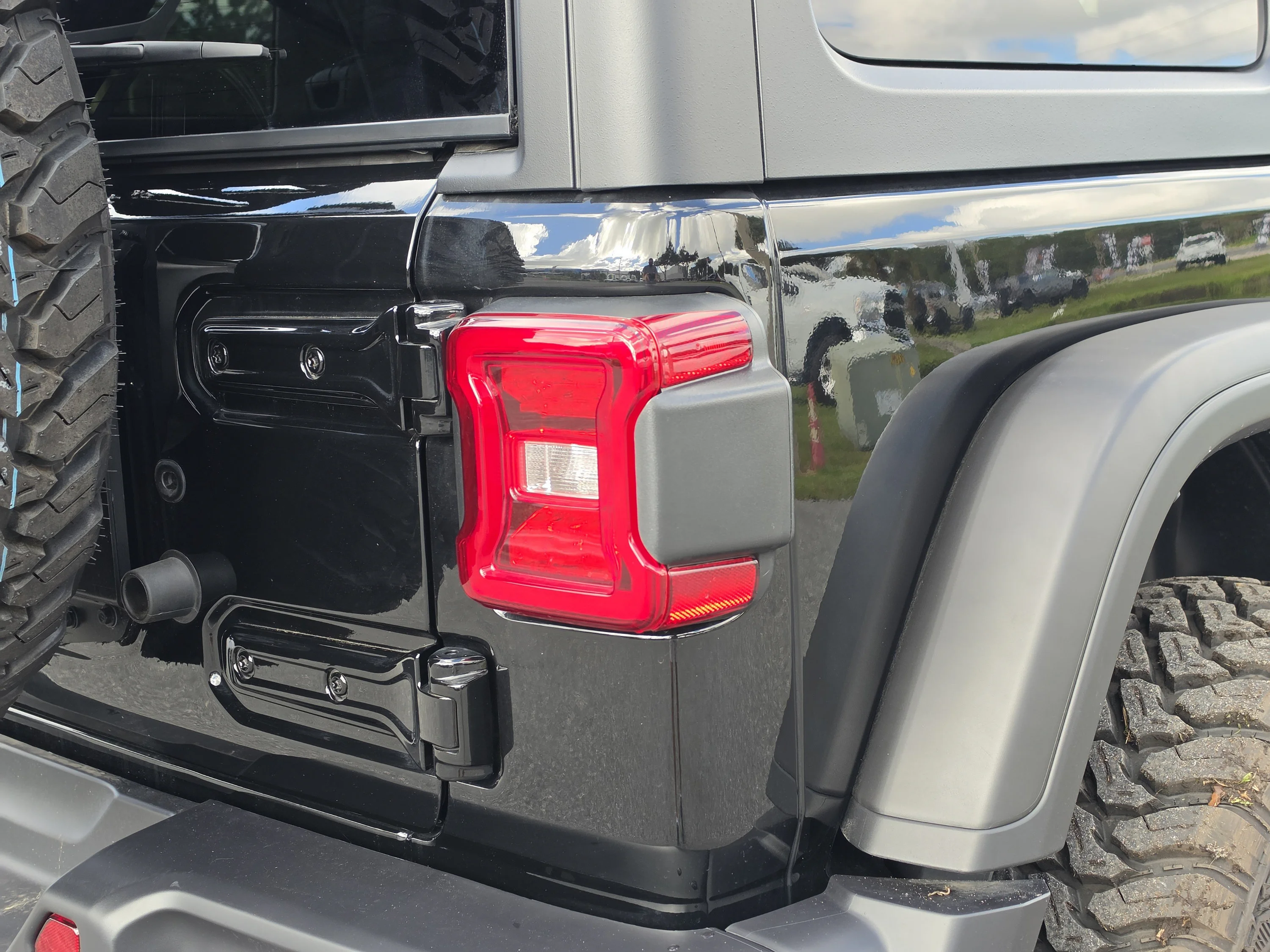 Used 2026 Black Clearcoat Jeep Rubicon image 14