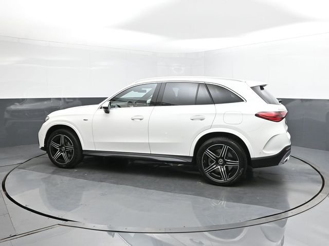 Used 2025 White Mercedes-Benz GLC 350e image 5