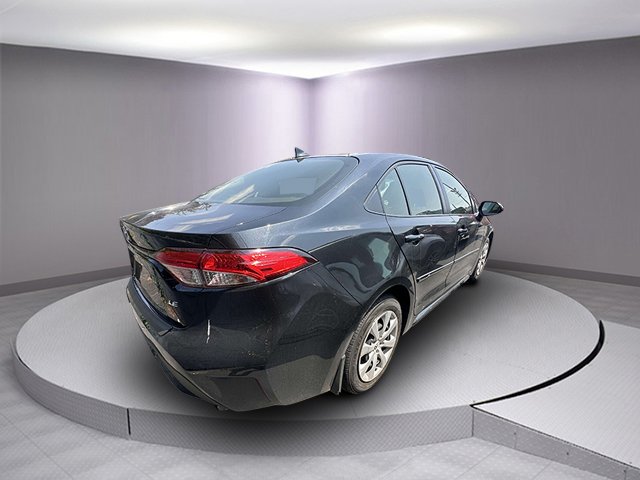 Used 2022 Toyota Corolla LE with VIN JTDEPMAE9NJ230334 for sale in Flushing, NY
