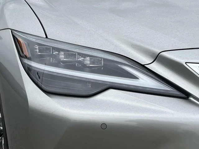 2023 Lexus LS Base - Photo 9