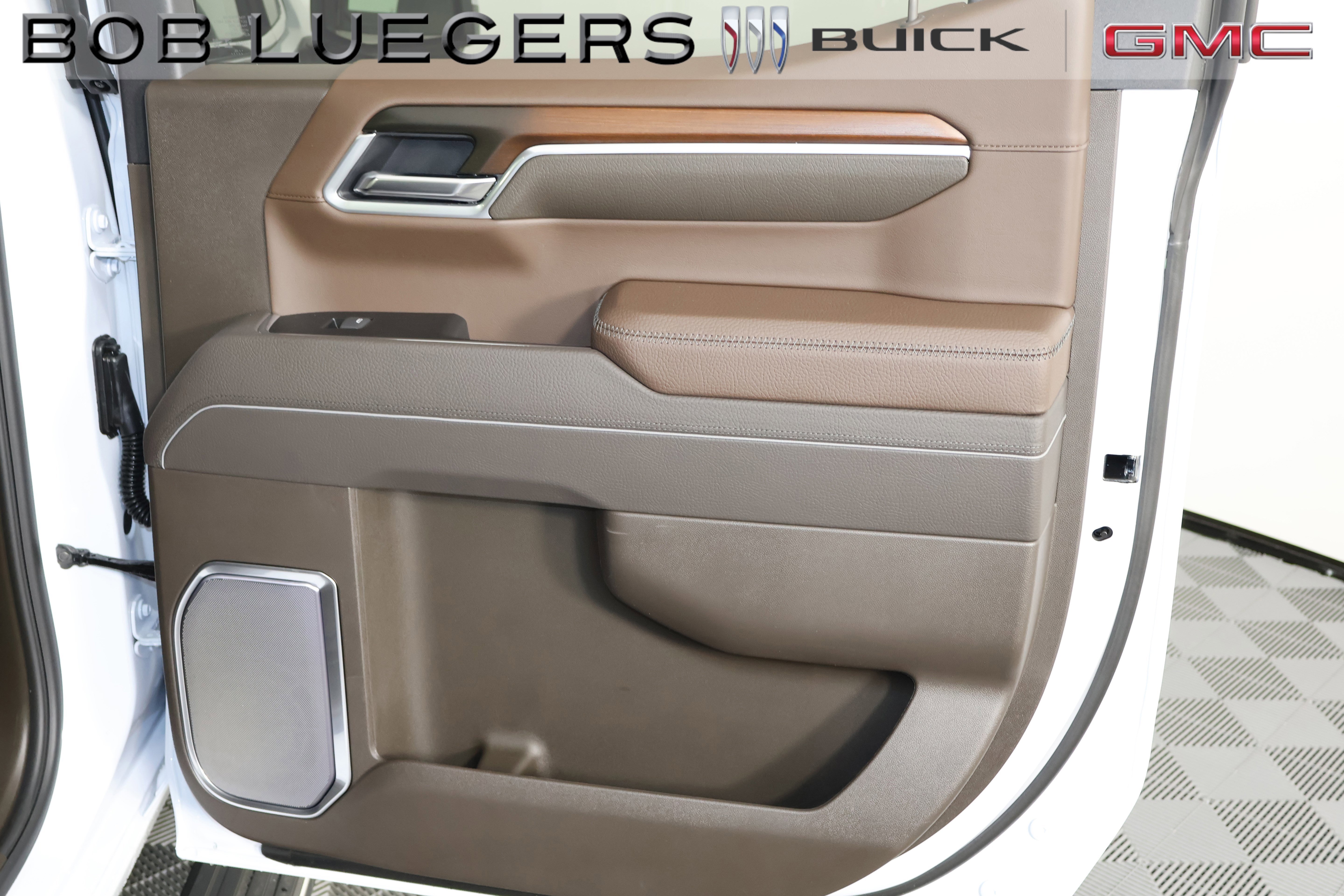 New 2026 Glacier White Tricoat GMC Denali image 18