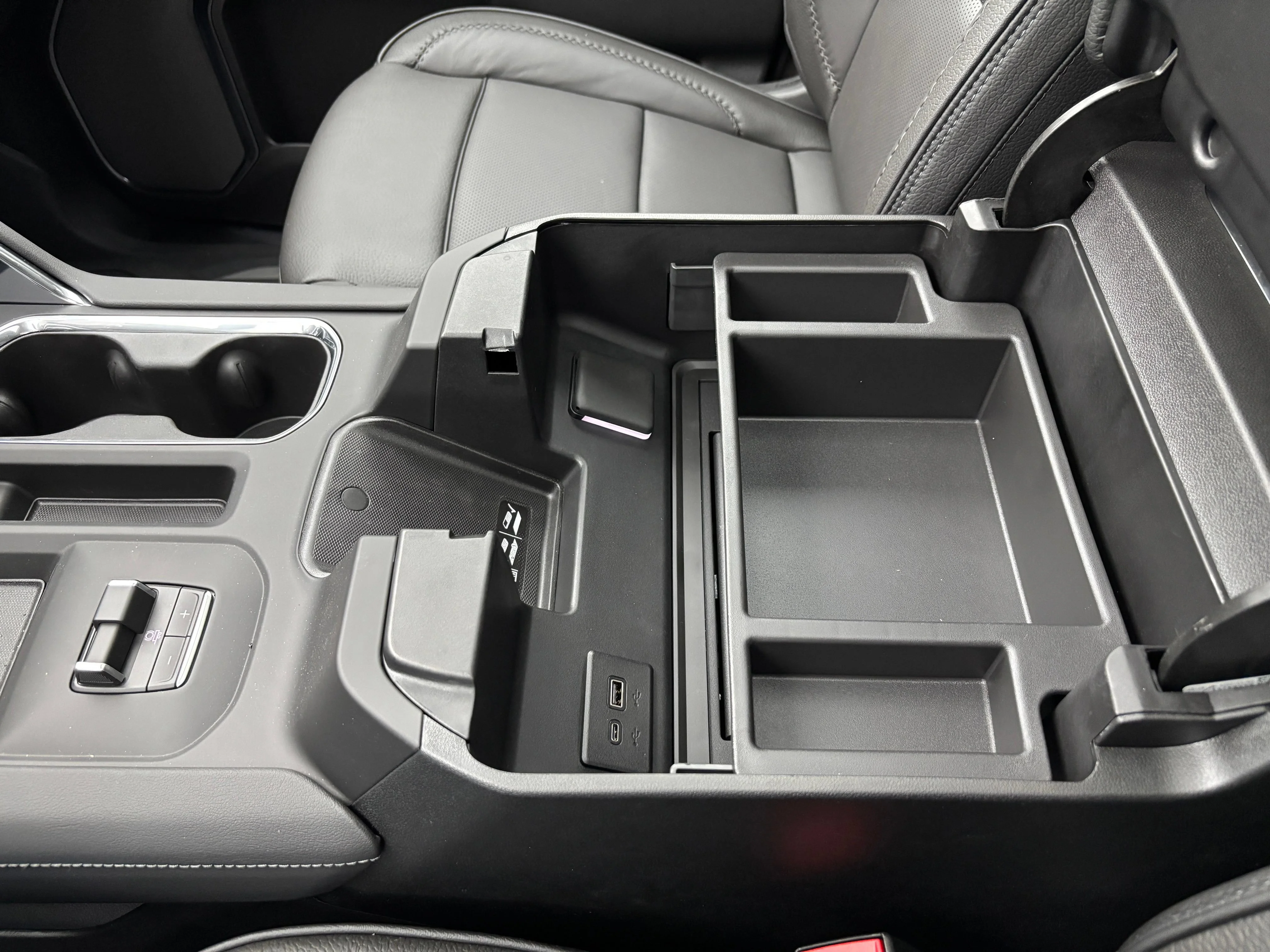New 2026 Glacier White Tricoat GMC Denali image 35