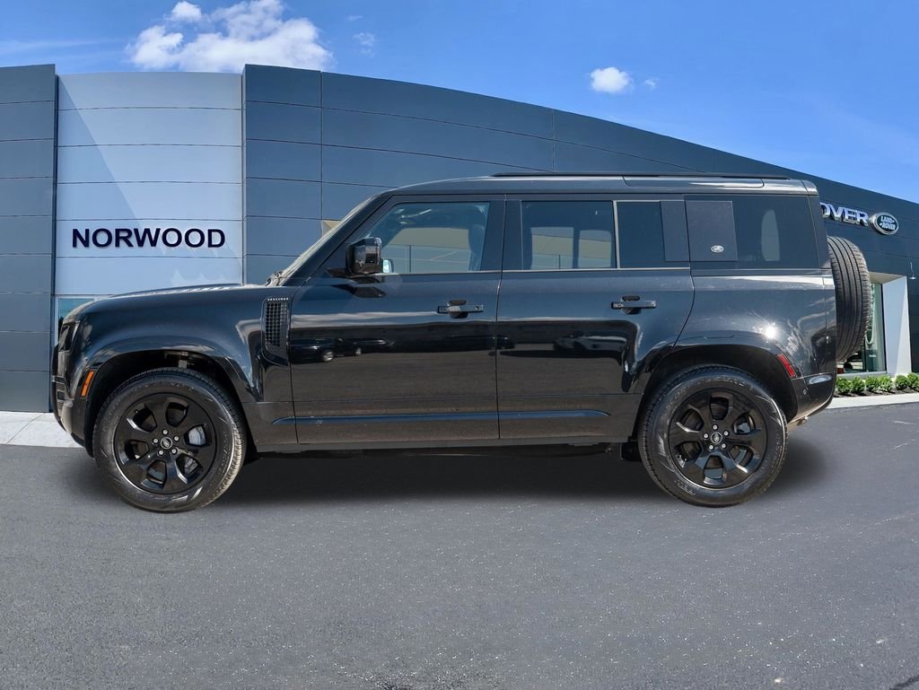 2023 Land Rover Defender X-Dynamic SE - Photo 7
