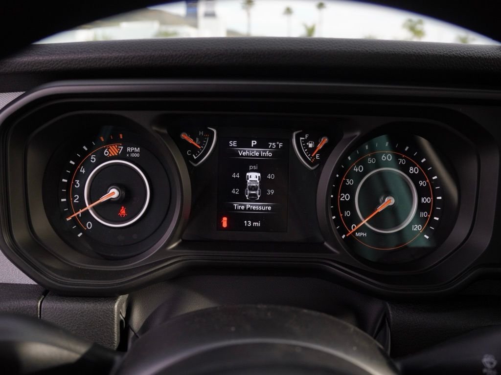 New 2026 Anvil Clear-Coat Exterior Paint Jeep Sport image 12