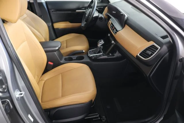 Used 2024 Gray Kia EX image 24