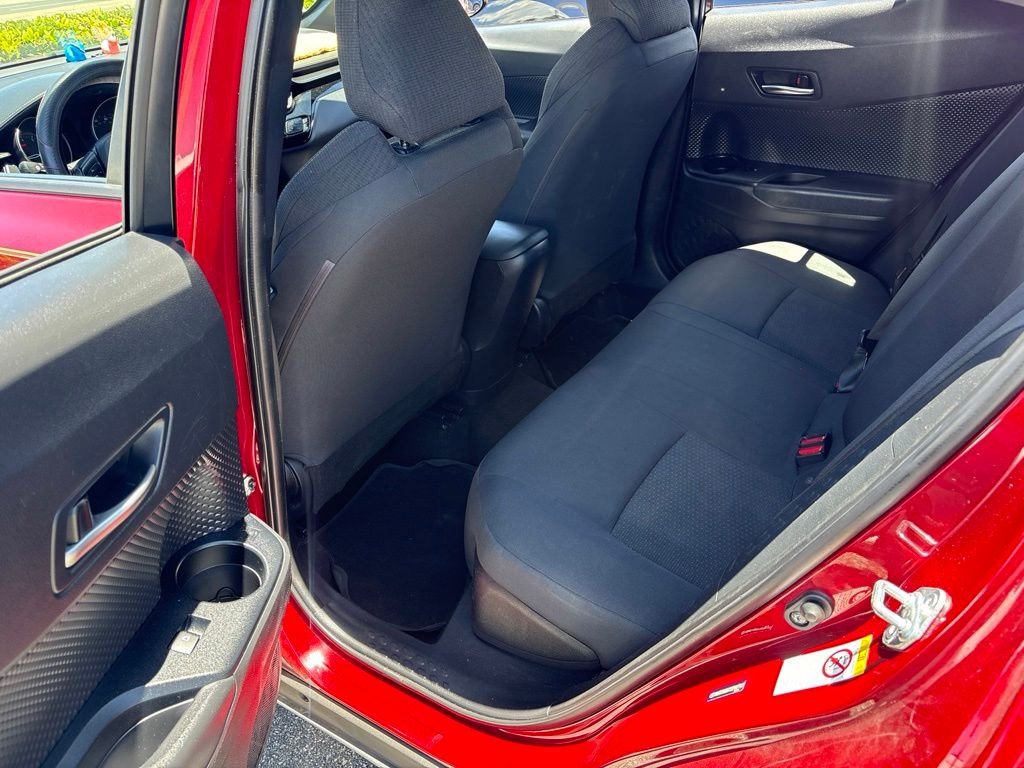 Used 2019 Red Toyota LE image 5