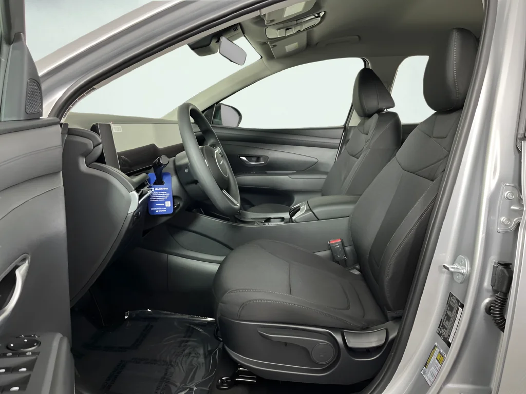 New 2026 Silver Hyundai SE image 9