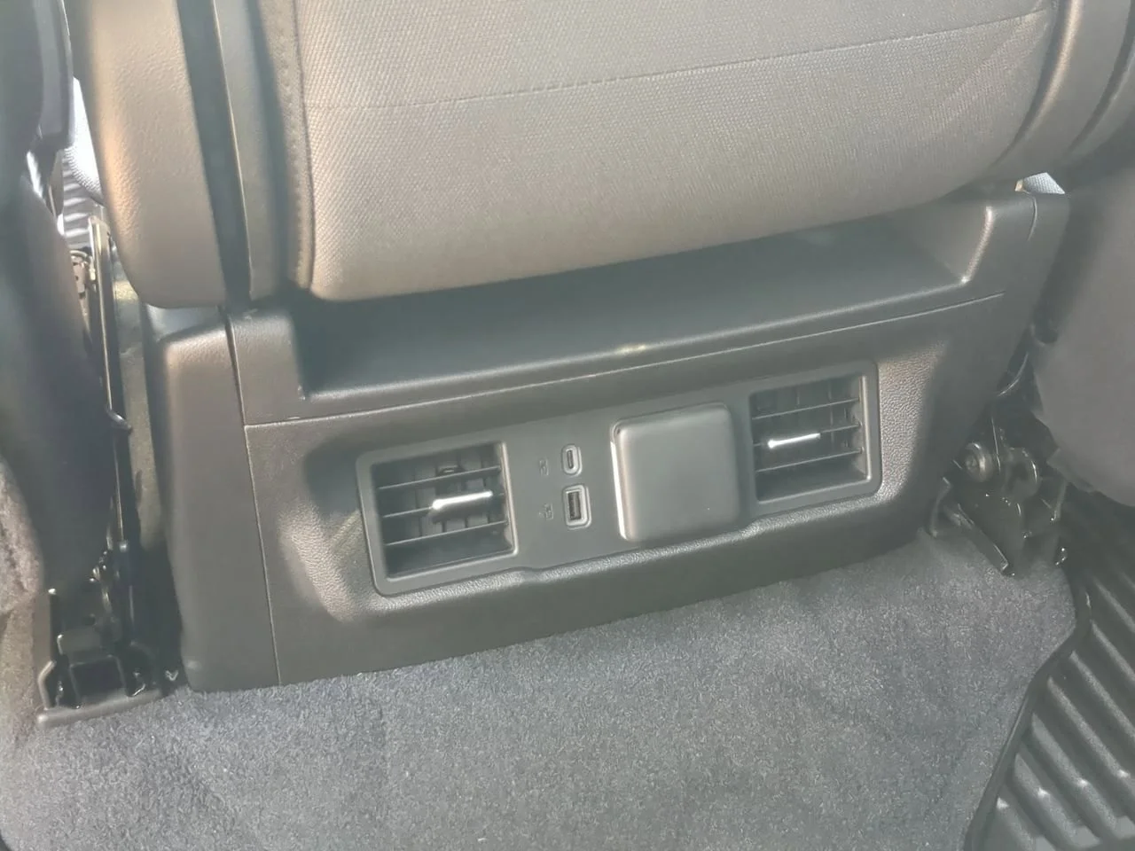 New 2026 Onyx Black GMC Elevation image 21
