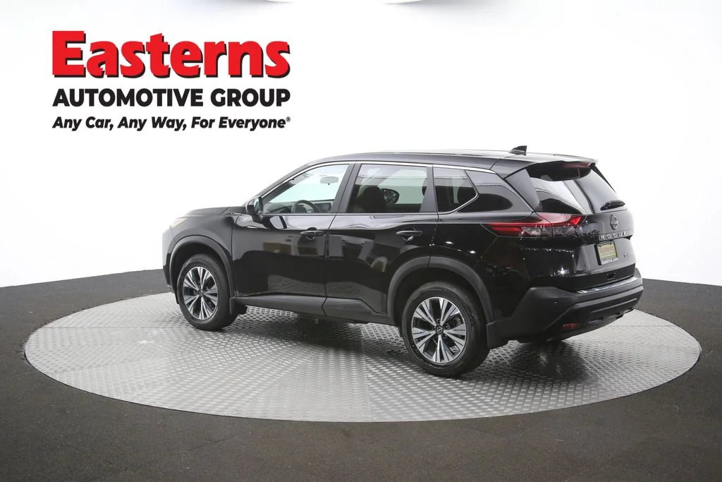 Used 2023 Black Nissan SV image 61
