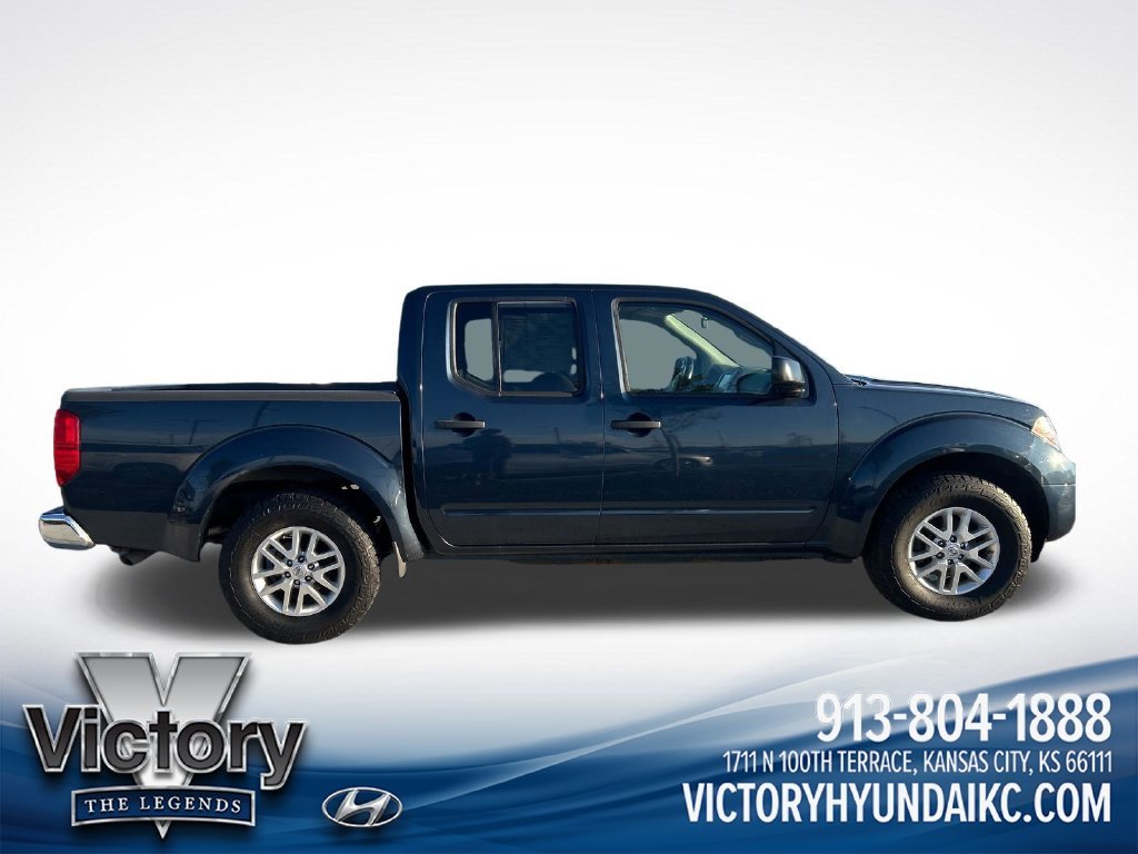 Used 2019 Blue Nissan SV image 6
