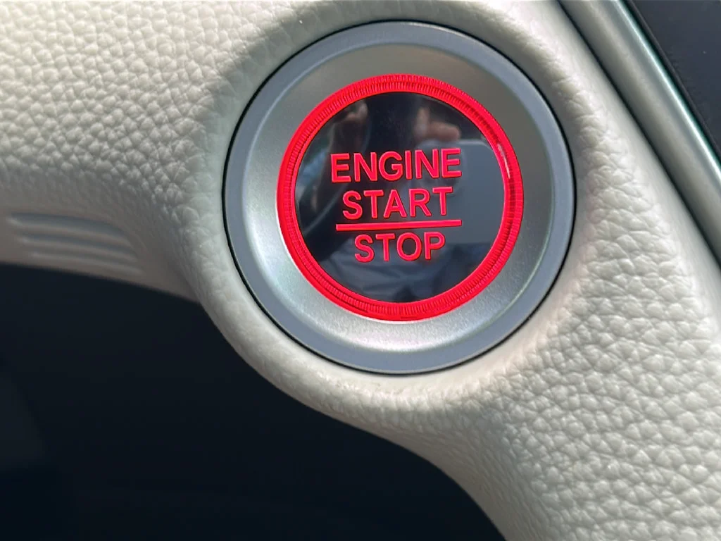 Used 2022 White Honda EX-L image 26
