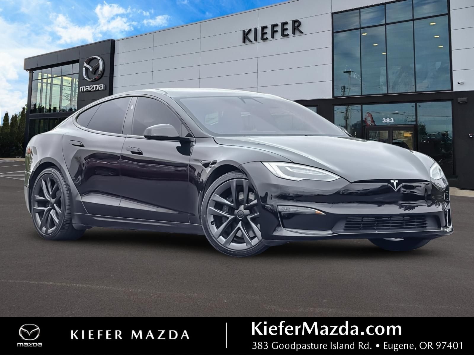 2021 Tesla Model S Plaid's photo
